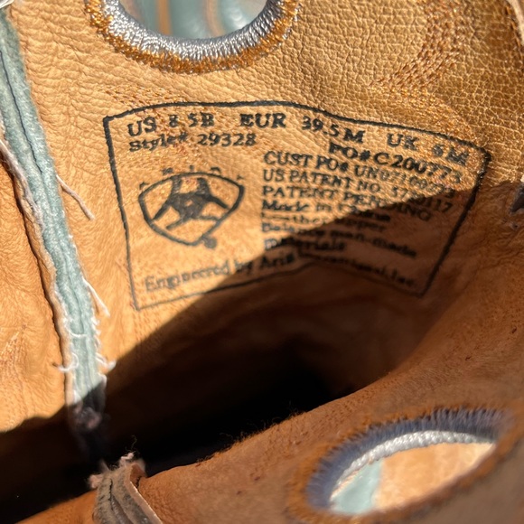 Ariat roughstock boots - Picture 6 of 6